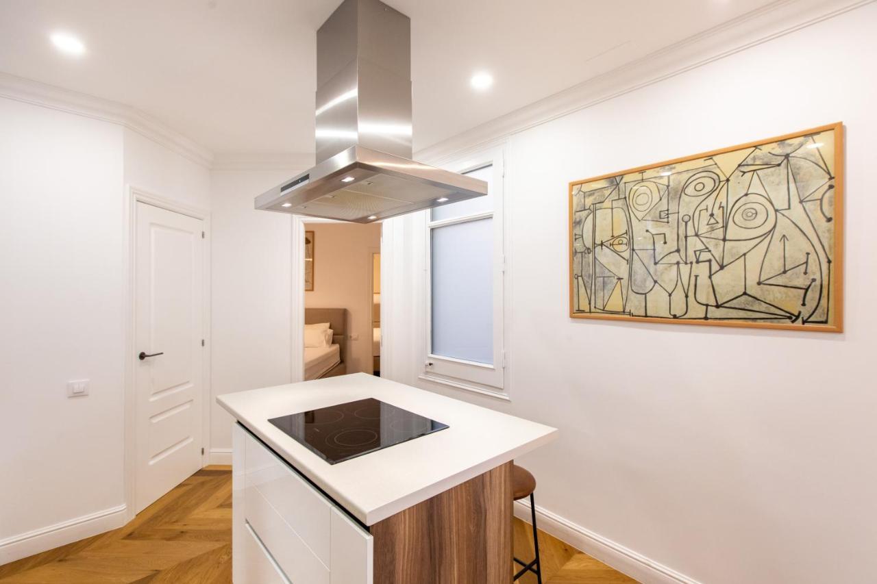 Majestic 4br/4bath In Sagrada Familia Area Appartamento Barcellona